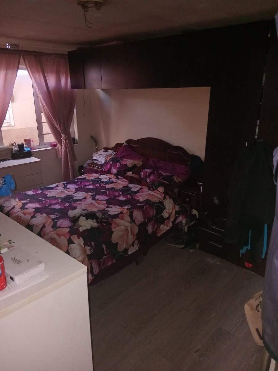 3 Bedroom Property for Sale in Strandfontein Village Western Cape